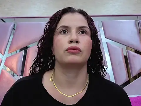 ThaliaCross online show from February 23, 8:08 pm