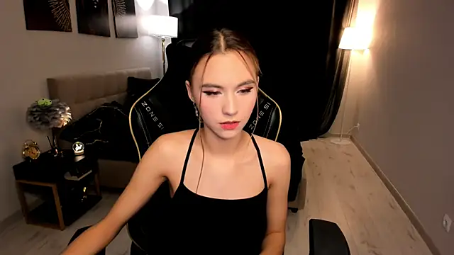 EllaCurtis online show from February 4, 6:22 pm