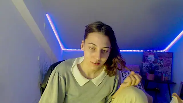 BonniePearson online show from October 23, 9:54 pm