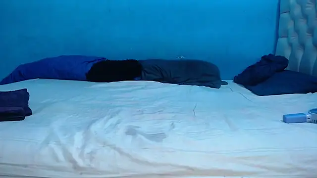 SamiBoobsxx online show from April 12, 6:38 am