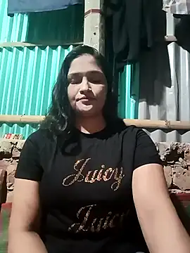 Snapshot of Hotty-couple063 chatting on October 27, 6:13 pm Hotty-couple063 online show from October 27, 6:13 pm