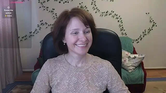 Lia Tito online show from March 31, 12:38 pm