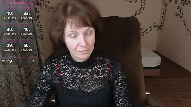 Lia Tito online show from November 11, 12:35 pm