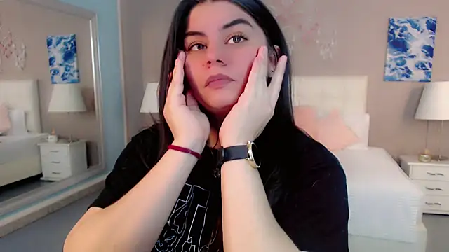 maddissonivanova online show from February 26, 7:35 pm