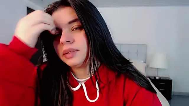 maddissonivanova online show from March 19, 7:18 pm