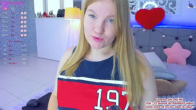 AshleyJoness online show from November 3, 6:39 am