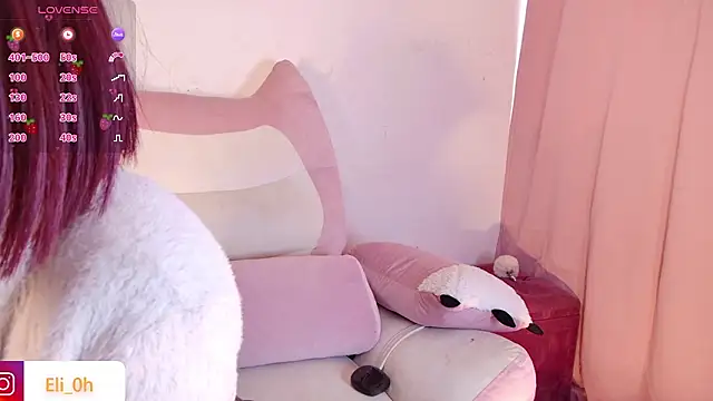 Emilyy Queen online show from March 22, 12:33 pm