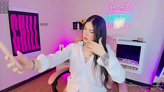 Alice Vixen online show from March 16, 12:09 pm