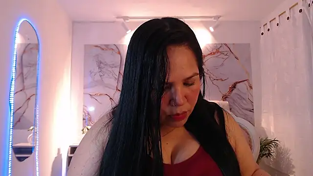 Snapshot of Ashley_Grahaam chatting on October 19, 4:58 am Ashley Grahaam online show from October 19, 4:58 am