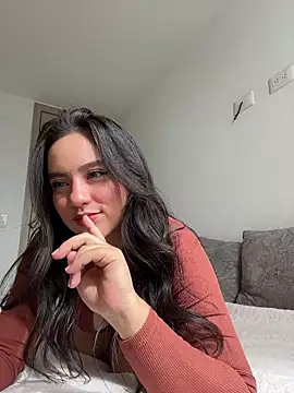 lunatorch online show from February 6, 7:28 pm