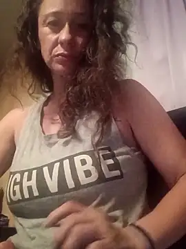 Anxious-Pussy online show from April 19, 4:12 am