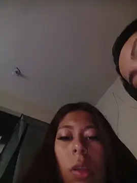 coonyhillss online show from April 29, 11:32 pm