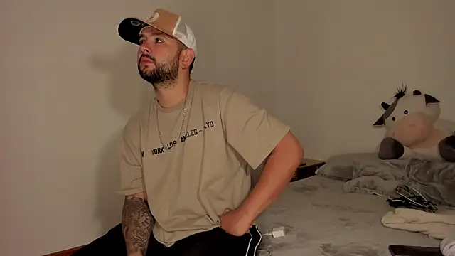 lola n apolo online show from September 16, 7:16 am