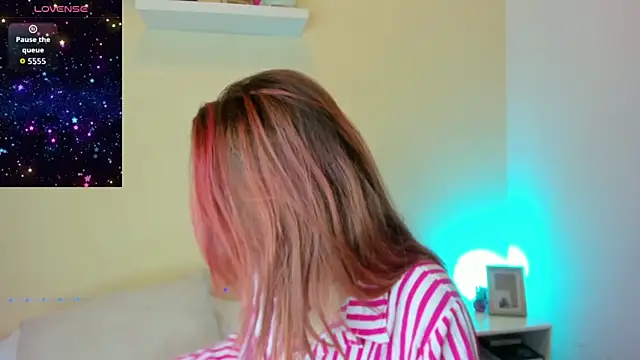 Katty  Rousse online show from November 12, 10:41 pm