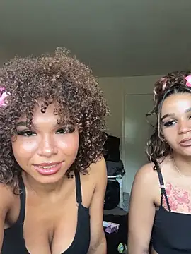 Kayla19XX online show from June 12, 7:00 pm