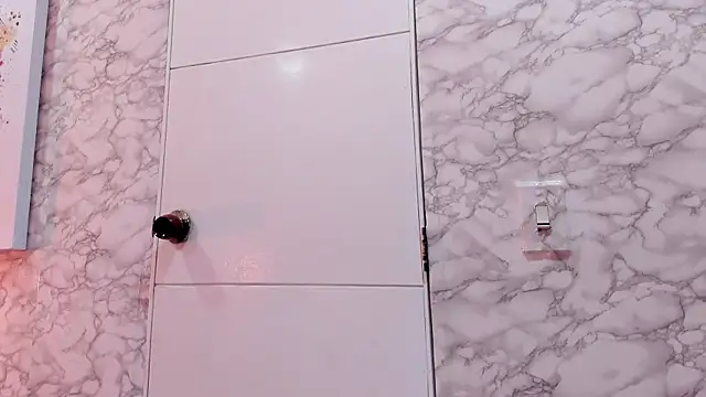 SASHA BROWNIE   online show from January 10, 8:13 pm