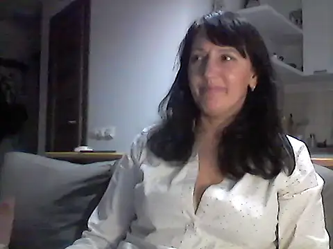 Elena48324 online show from November 23, 12:18 pm