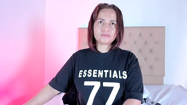 Zafiro  Brown online show from October 29, 12:42 pm