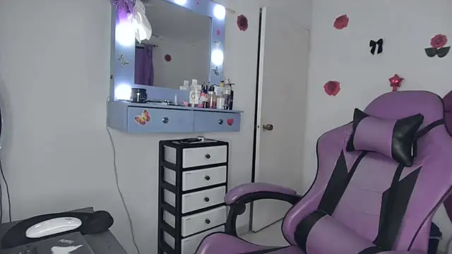 soffy rosses online show from June 3, 2:23 am