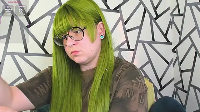 Michelle Wilsson online show from February 19, 8:58 am