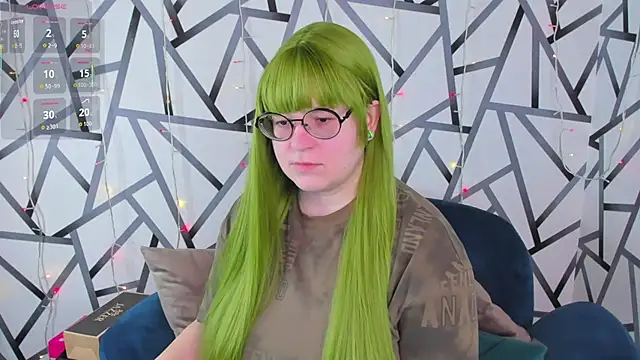 Michelle Wilsson online show from March 2, 7:48 am