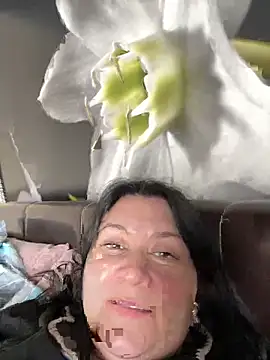 Liza Will online show from March 22, 11:49 am