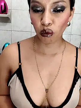 AntonelaMorriz online show from April 2, 8:01 am