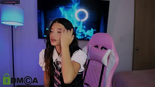 jenniekim777 online show from April 9, 2:25 am