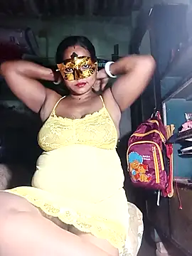 Nude-Priya2 online show from May 28, 7:23 pm