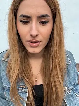 AriaAdda online show from April 5, 4:17 pm