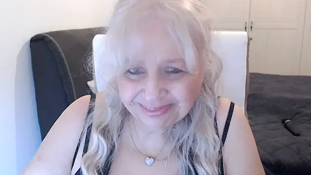 SusiLifeXXX online show from February 14, 8:55 pm