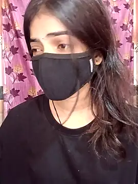 Queen Pooja7 online show from October 8, 4:44 pm