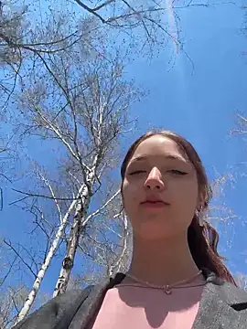 DollyTall online show from April 14, 6:35 am