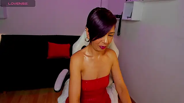 Trinityy   online show from April 15, 7:14 pm