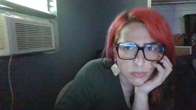 mayra mayhem online show from April 16, 8:08 pm