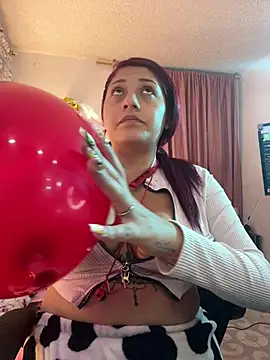 Nicol V online show from February 12, 5:20 am