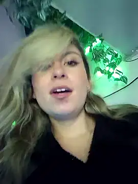 brianna smoke online show from January 9, 5:23 am