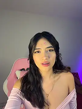 mandy222  online show from May 17, 2:22 am