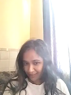 cute indianxo online show from June 2, 10:05 am