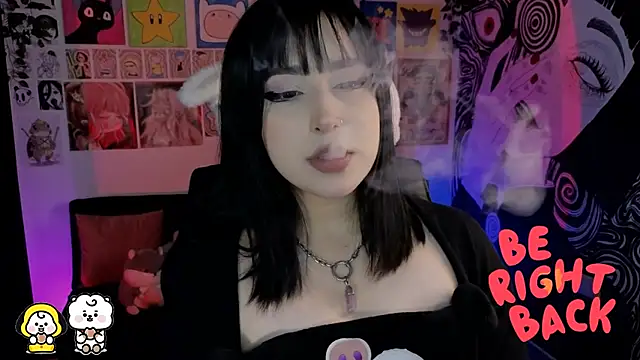 Yuhwan  online show from February 17, 1:05 am