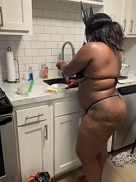 Snapshot of Juicystorm chatting on October 12, 7:49 pm Juicystorm online show from October 12, 7:49 pm