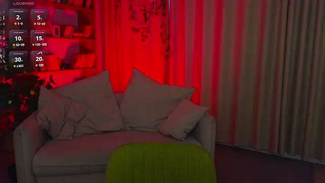 Mistress  Marcelline online show from April 11, 1:12 am