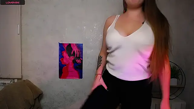  MillaDellf  online show from November 5, 11:15 am