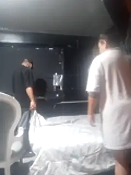 YiingandYang online show from February 14, 6:32 pm