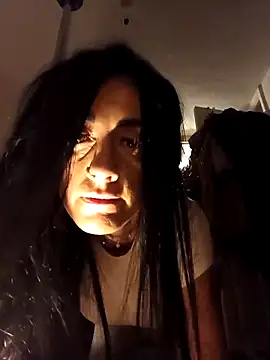 Tannedtattooed69 online show from April 5, 10:09 pm