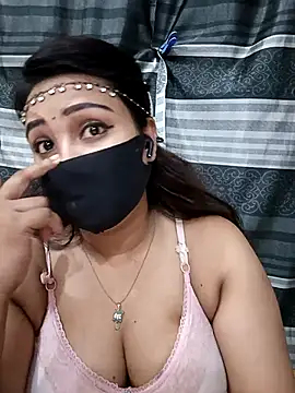 Mow 955 online show from October 31, 6:45 pm