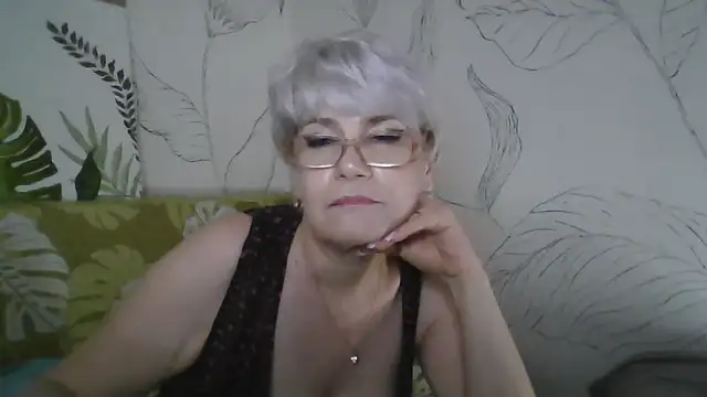 Snapshot of Catty_Lady chatting on September 21, 8:29 pm Catty Lady online show from September 21, 8:29 pm