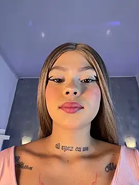 Saracooper   online show from February 6, 3:10 am