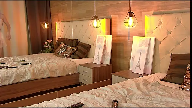 IdaMack online show from November 28, 1:36 pm