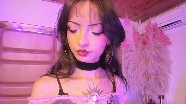 MaddieStark online show from July 31, 1:23 pm